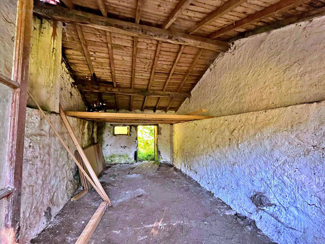 Maison à SAINT-RIRAND