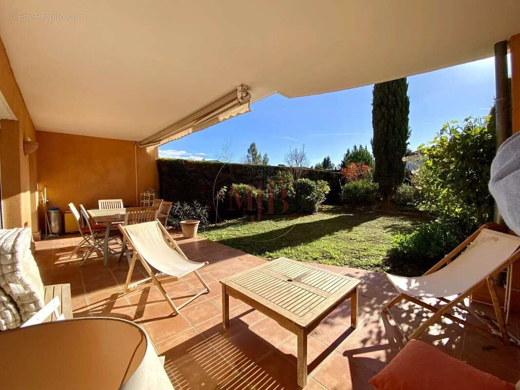 Appartement à AIX-EN-PROVENCE