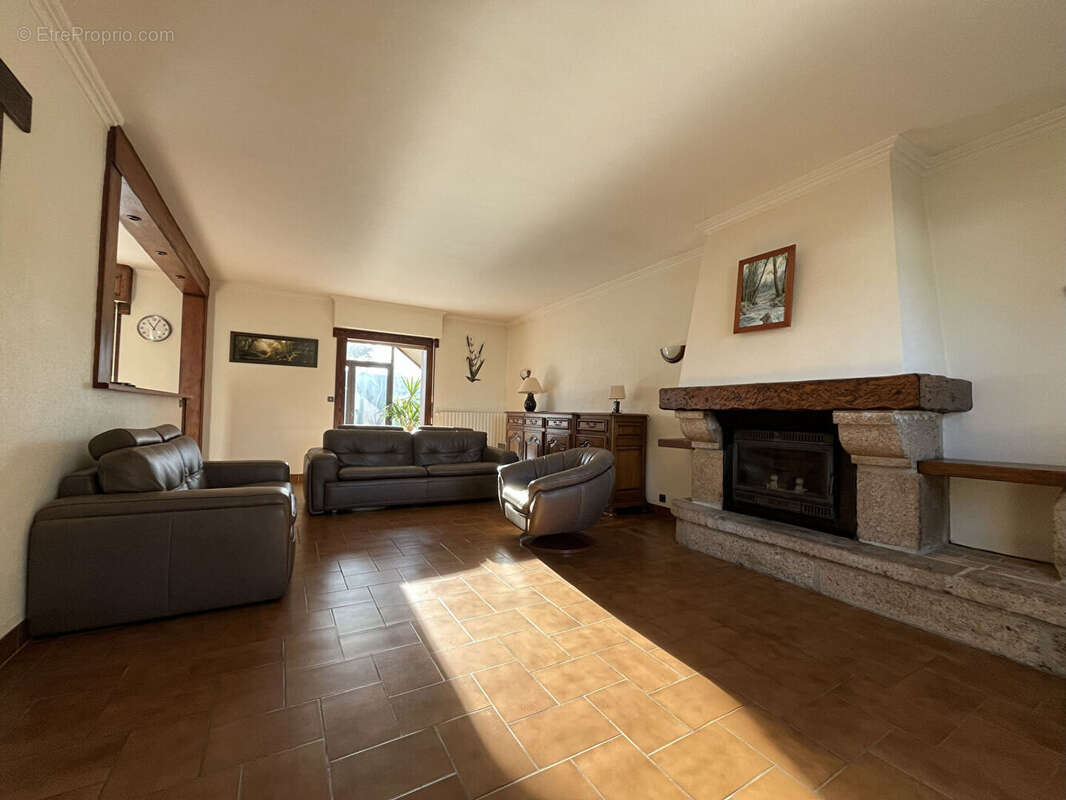 Maison à PLOUEZOC&#039;H