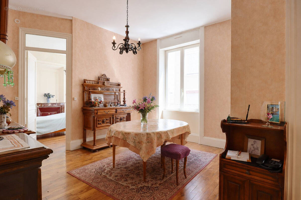 Appartement à LYON-1E
