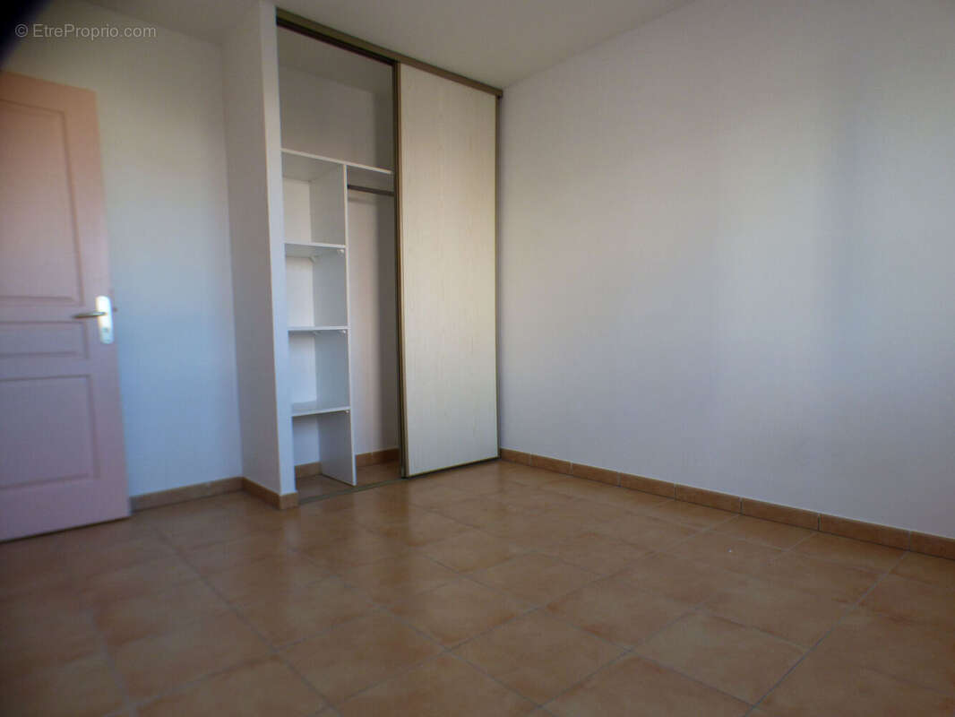 Photo 9 - Appartement à SAINT-DENIS