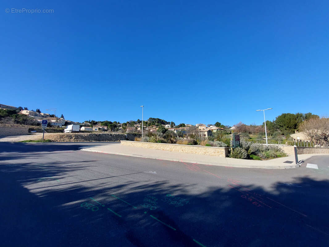 Terrain à VINSOBRES