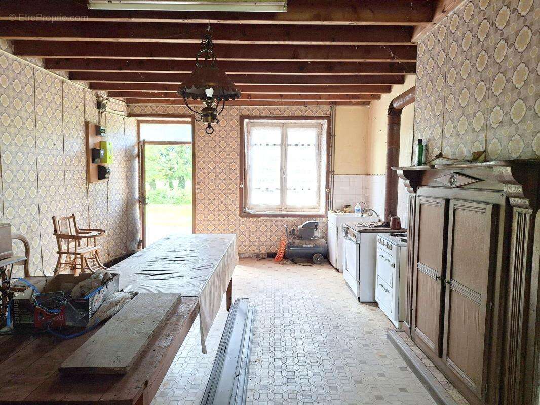Propriete à vendre 7 pièces LE PAS (53) - photo 4