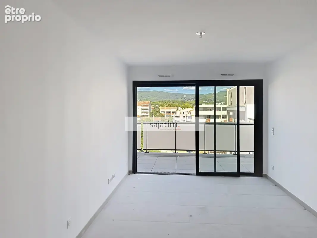 Appartement 2 pièces 46 m² à vendre à La Ciotat (13600) - photo 3