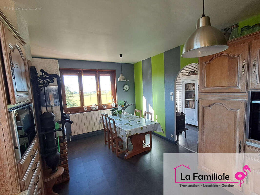 Maison à AILLEVILLERS-ET-LYAUMONT