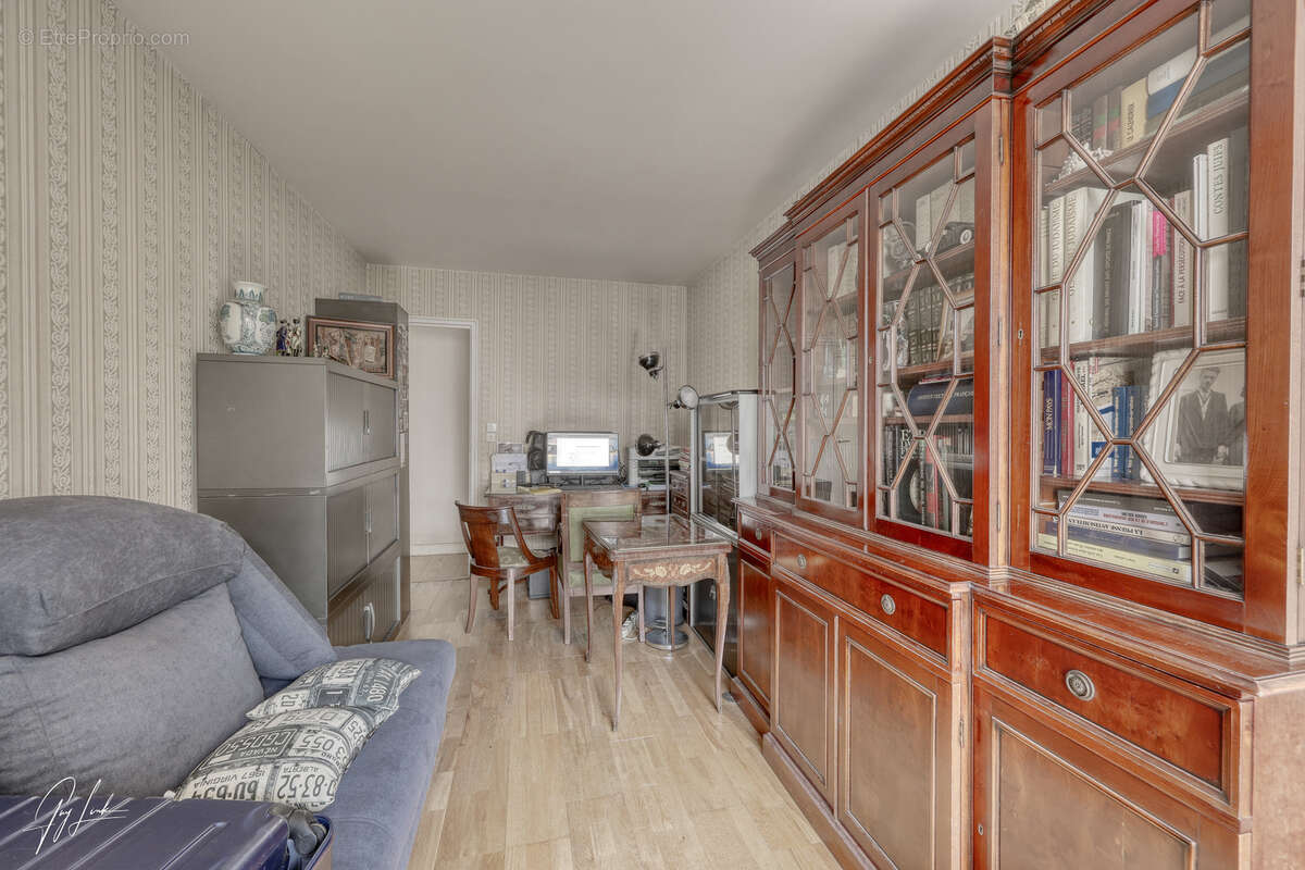 Appartement à PARIS-19E