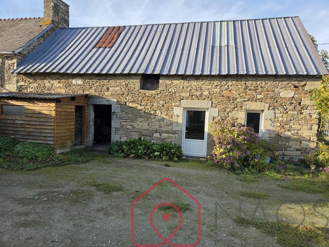 Maison à SAINT-FIACRE