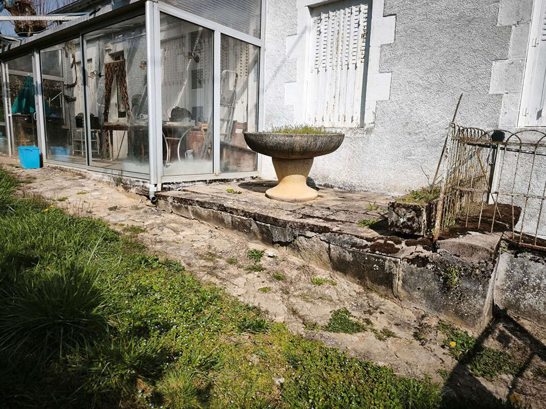 Maison à BILLY-CHEVANNES