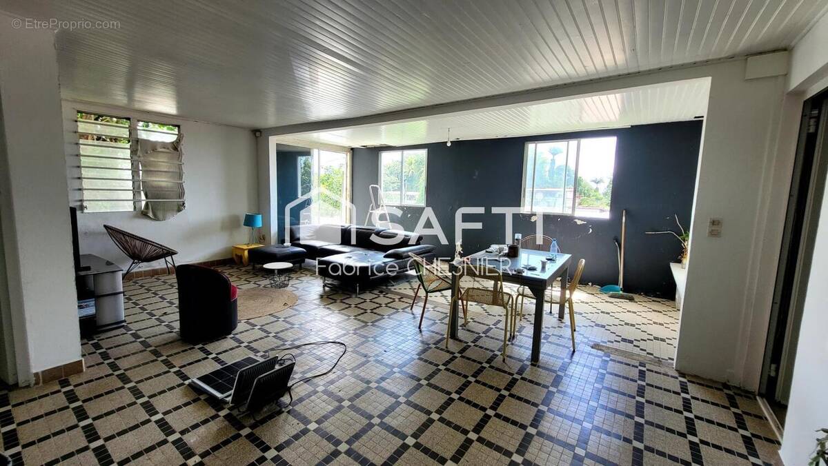 Photo 1 - Maison à FORT-DE-FRANCE