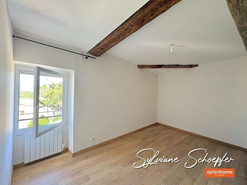 Appartement à MONTBOUCHER-SUR-JABRON