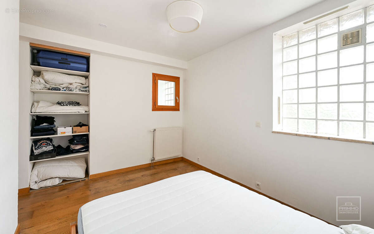 Appartement à ANSE