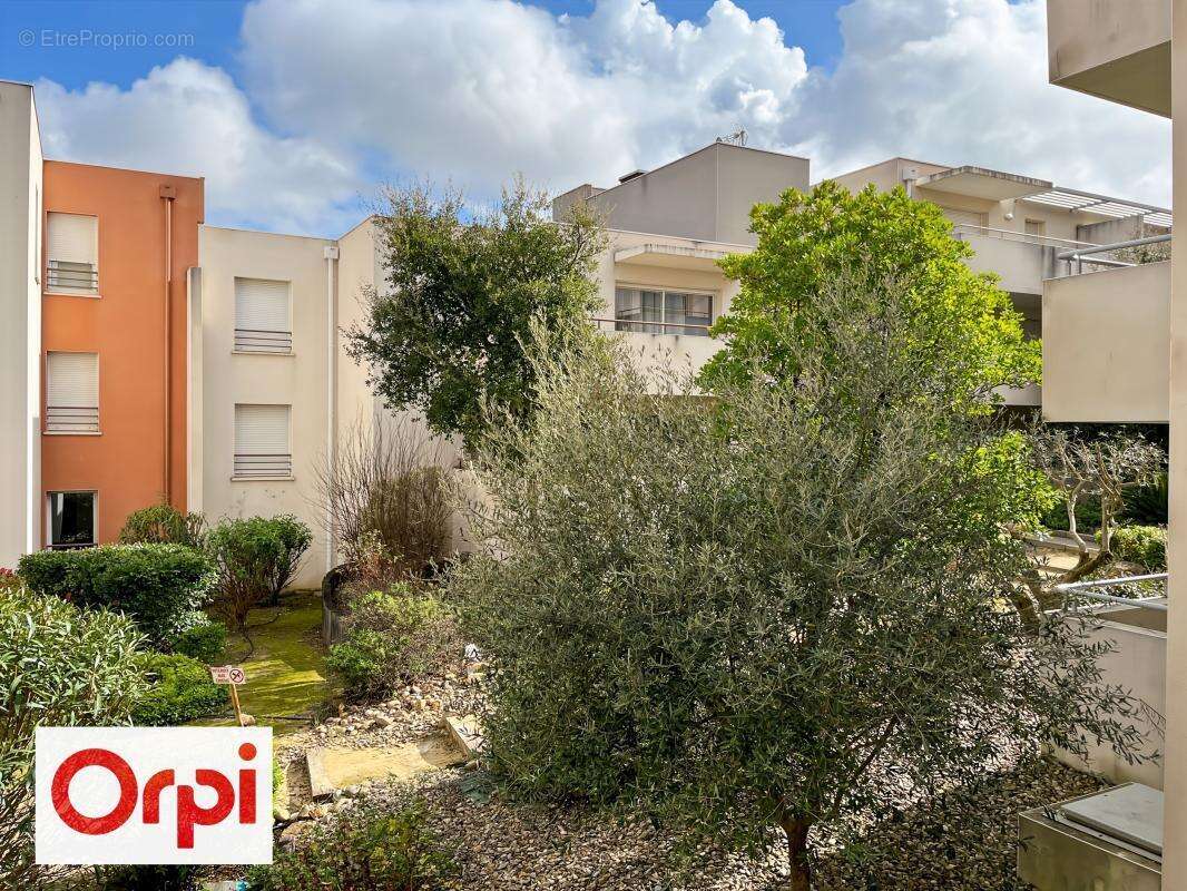 Appartement à BOUJAN-SUR-LIBRON