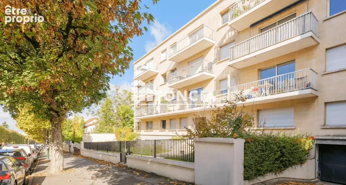 Appartement à LE RAINCY