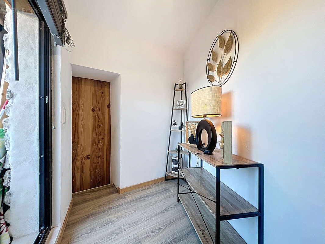 Coup de cœur à Tarerach : maison rénovée alliant pierre et modernité - photo 7