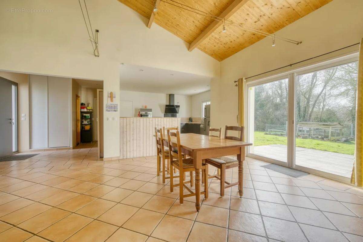 Maison à ARDILLIERES