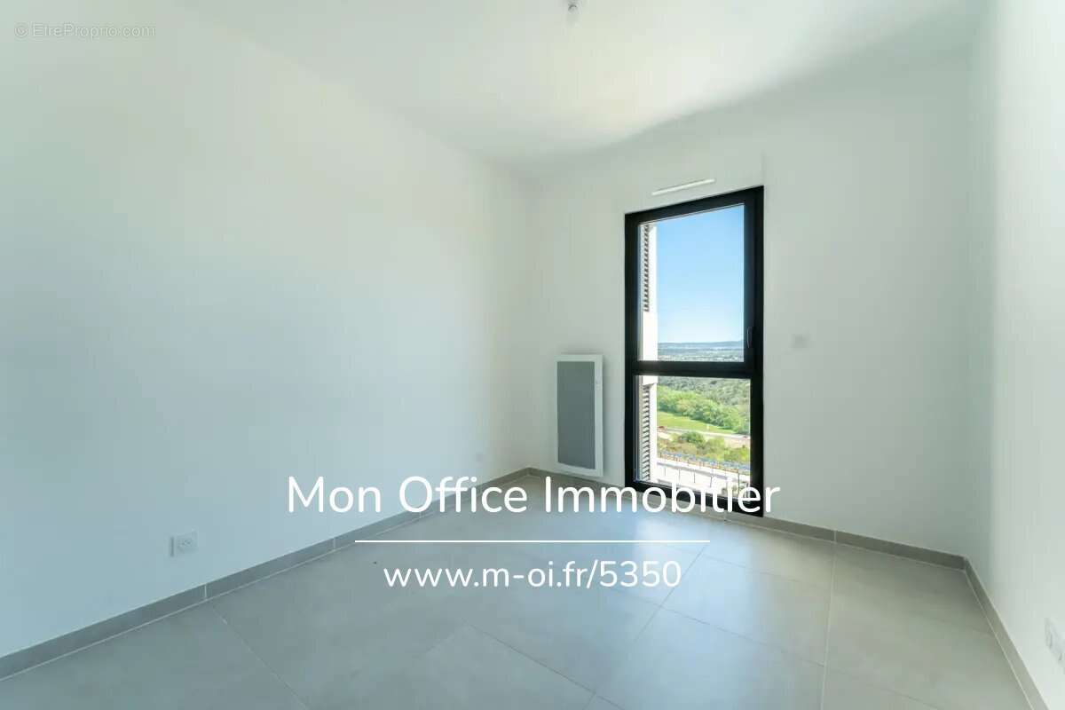 Référence : 6848-MAC - Appartement Duplex en dernier étage - 3 chambres - Terrasse 50m2 - Vue Sainte Victoire - photo 5