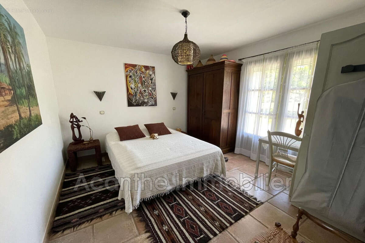 Maison à CAZEVIEILLE