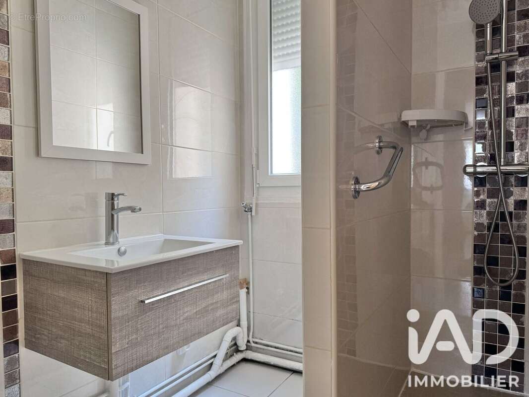 Appartement 59 m² à Savigny-Sur-Orge  - photo 8