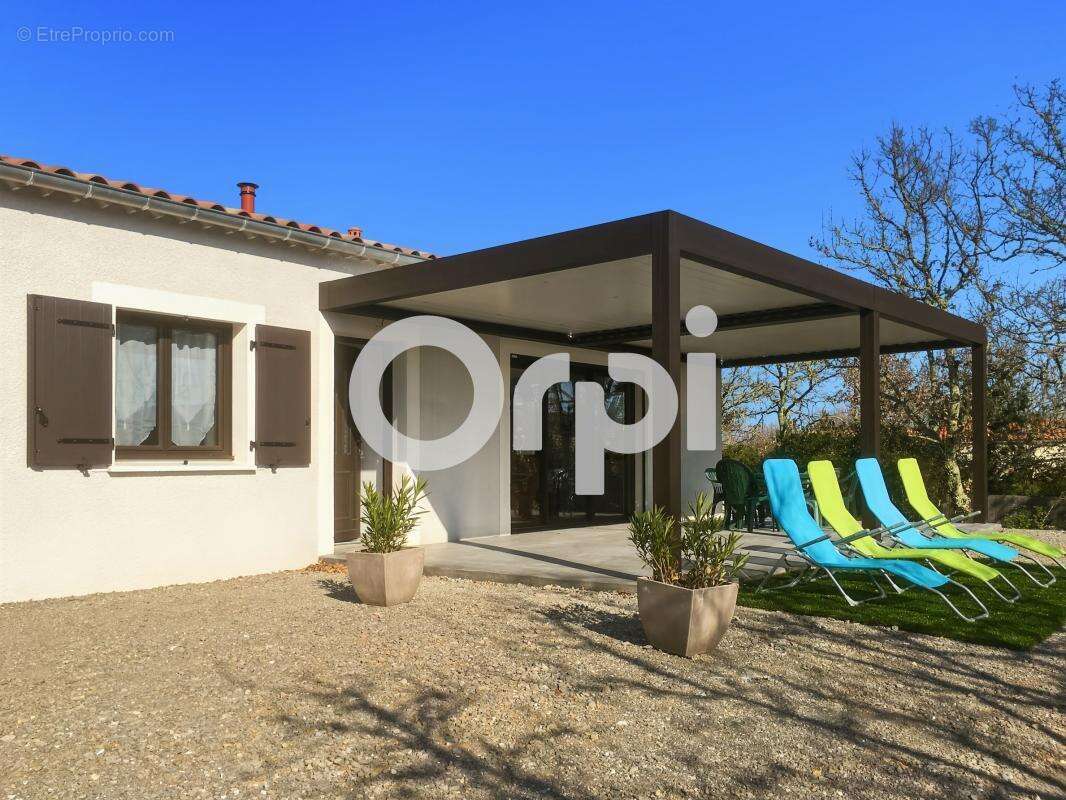 Maison à SAINT-ALBAN-AURIOLLES