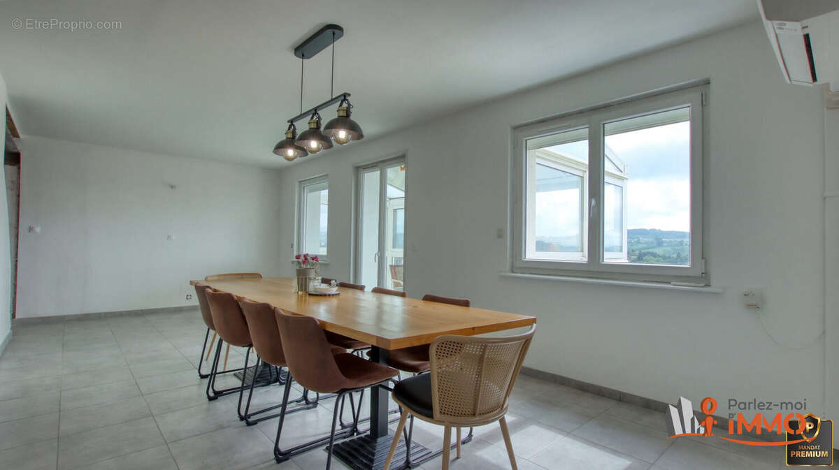 Maison 130 m² à Rozier-En-Donzy  - photo 7