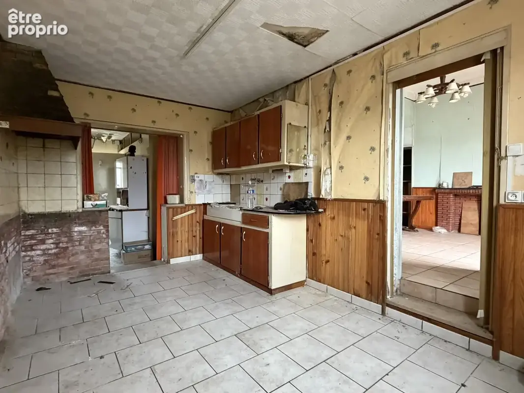 Maison a renover avec garage - photo 3