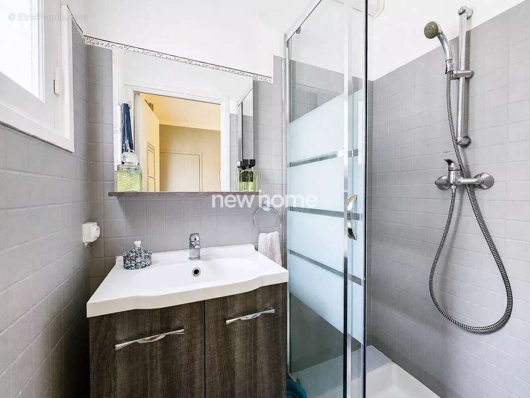Élégante propriété de caractère avec très belle vue, piscine et gîte indépendant - photo 26