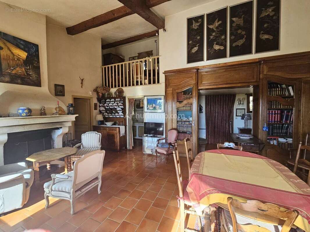Maison à TOURTOUR