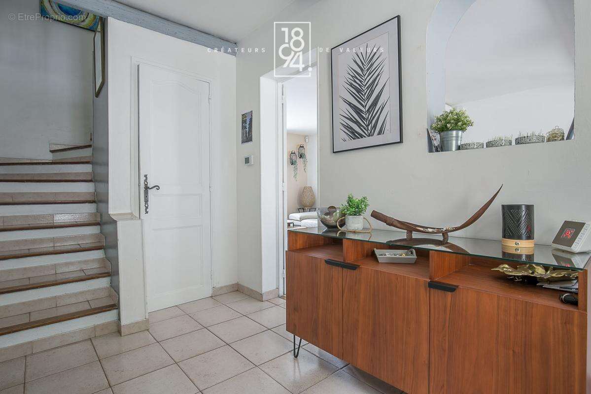 Appartement à LES PENNES-MIRABEAU