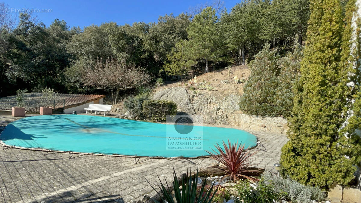 Maison à SAINT-PERAY