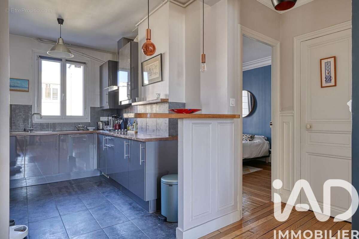 Photo 8 - Appartement à SURESNES