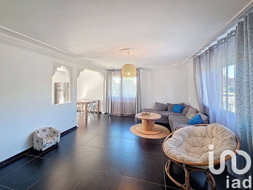 Photo 1 - Maison à PRIX-LES-MEZIERES