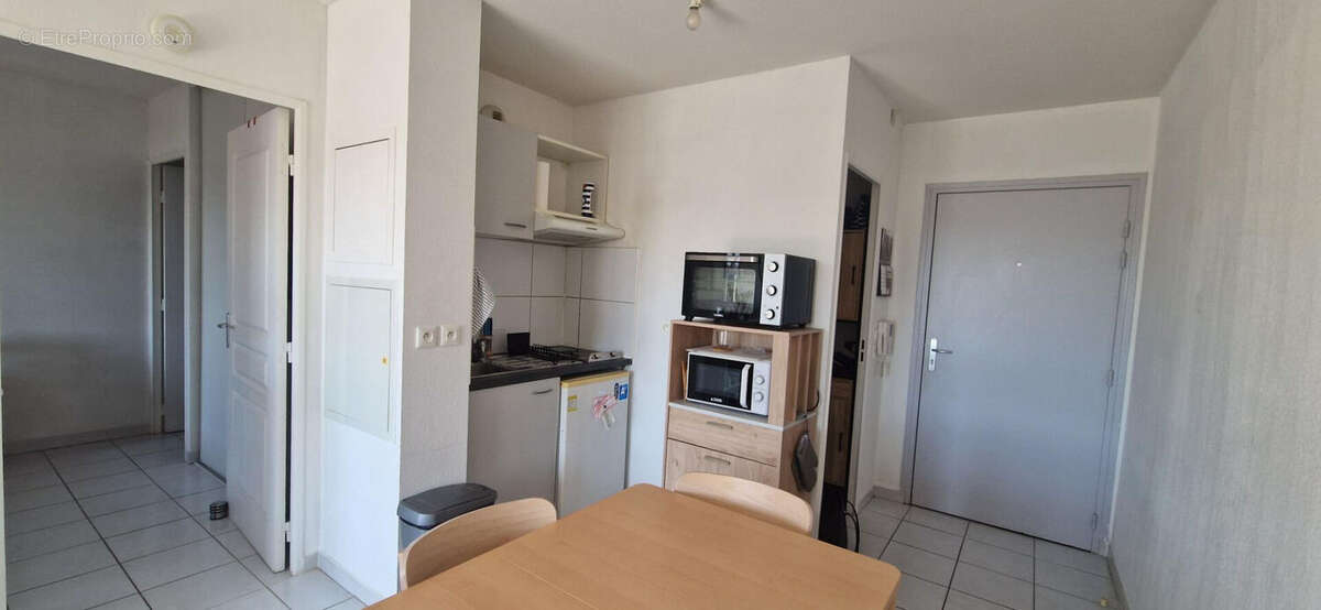 Appartement sur Garons 2 pièce(s) 39.10 m2 spécial investisseur - photo 2