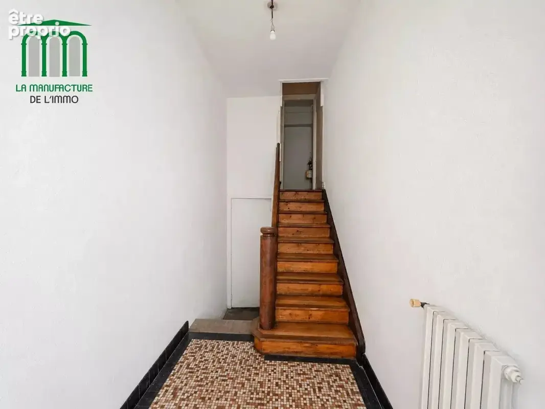 Appartement T6 145M²  à rénover avec jardin privatif - photo 2
