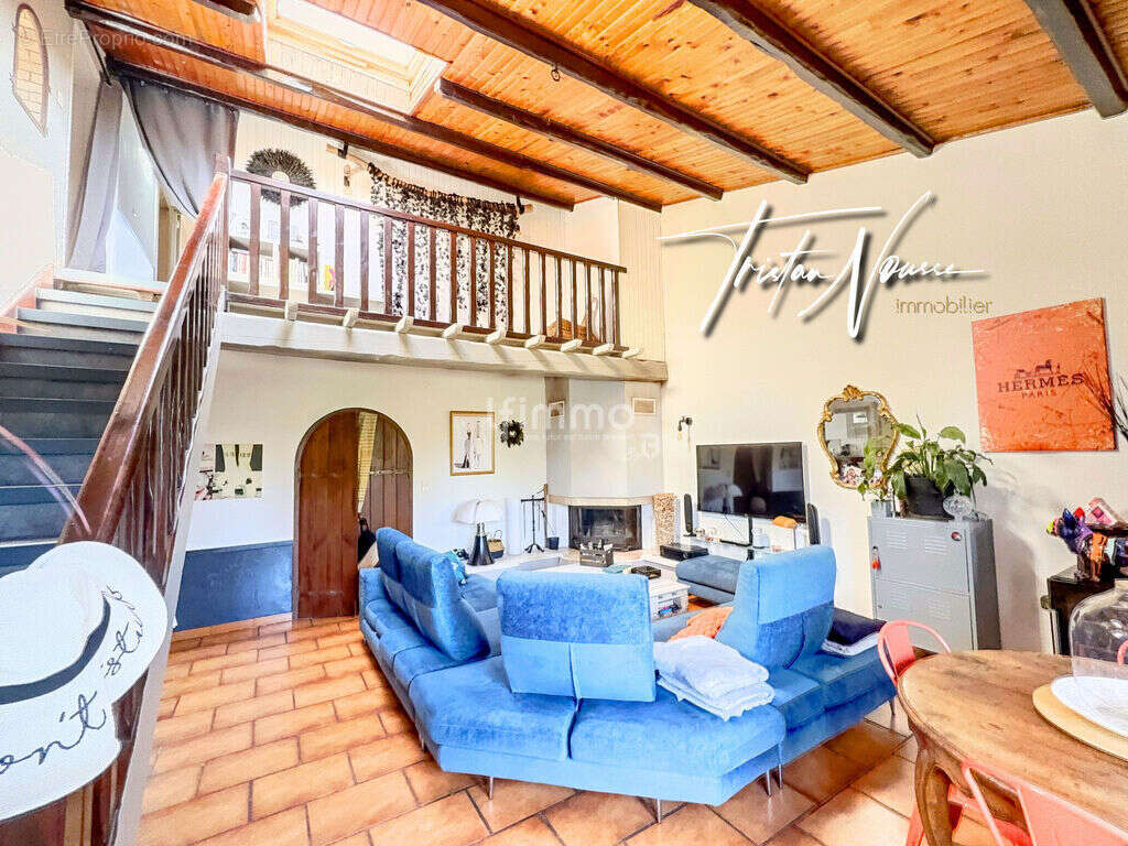 Maison à SAINT-CYPRIEN