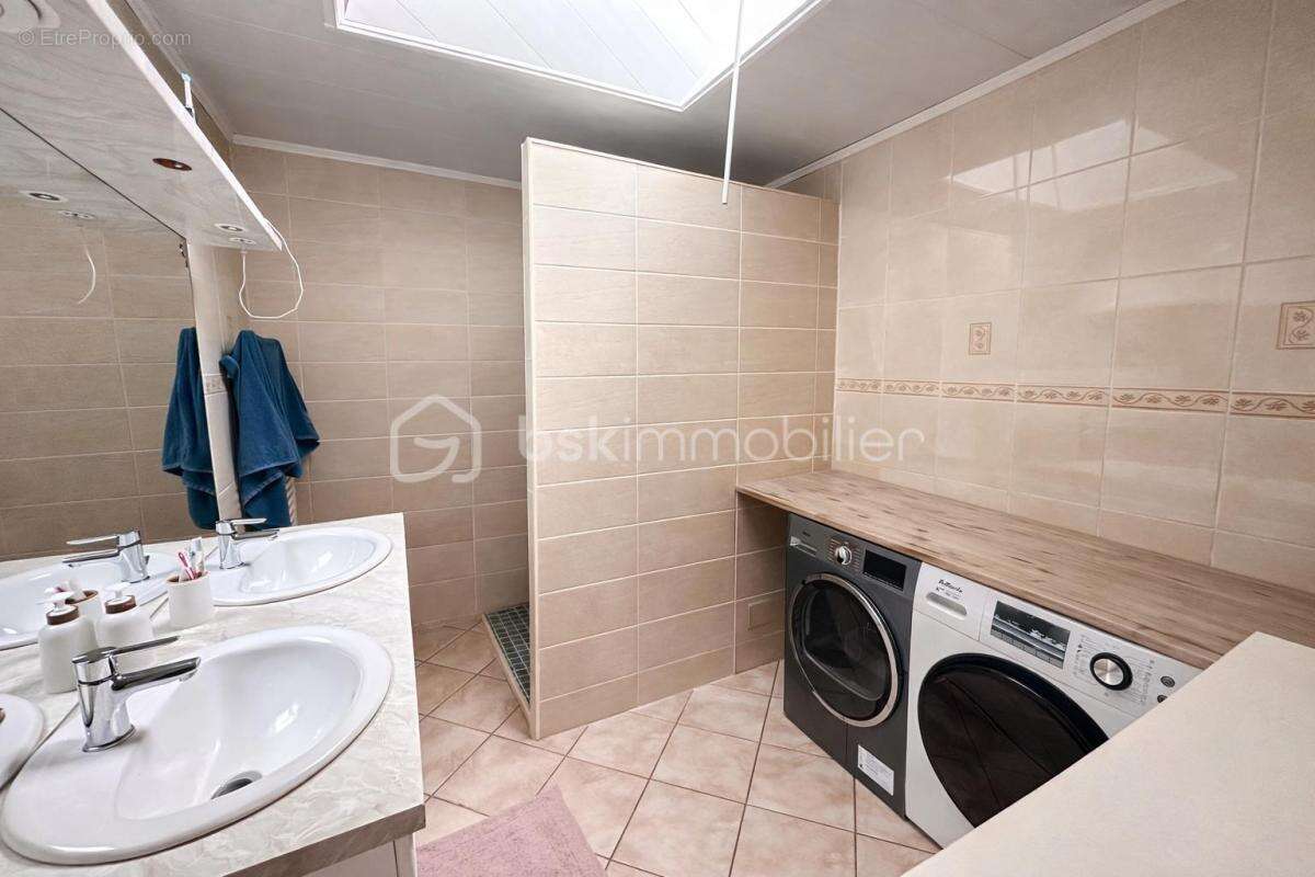 Maison 4 chambres et terrain - photo 5