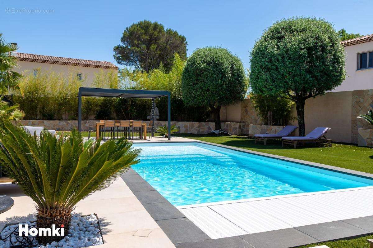 Maison à GRASSE