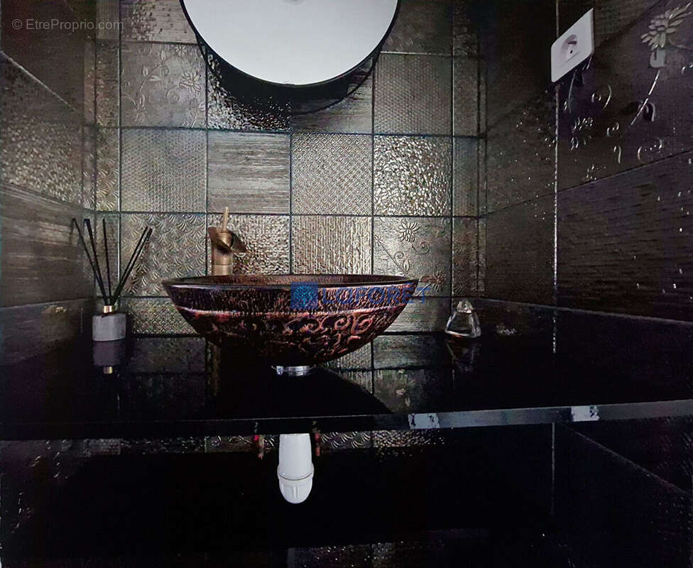 Appartement à PARIS-2E