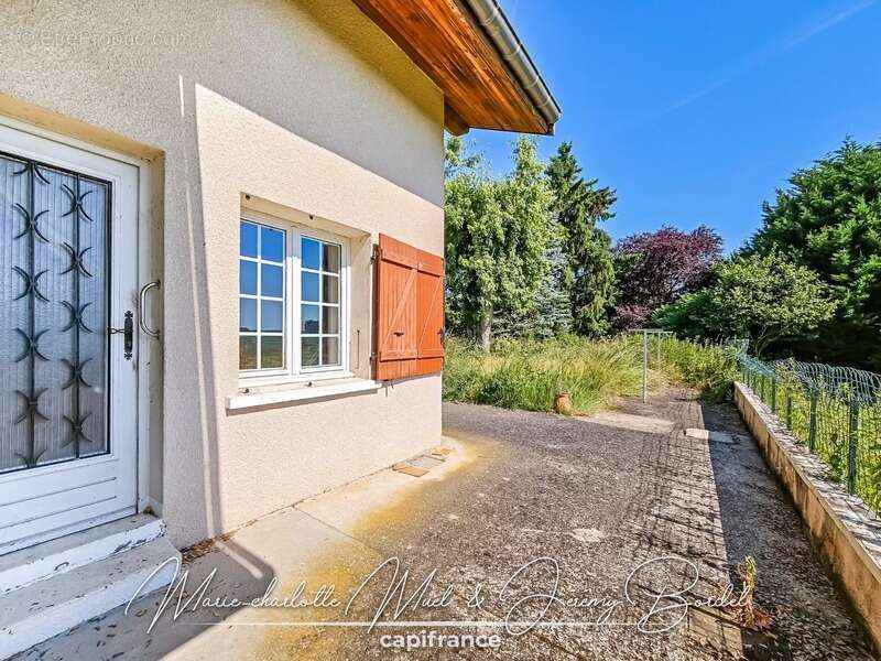 Maison à vendre 4 pièces SERMOYER (01) - photo 5