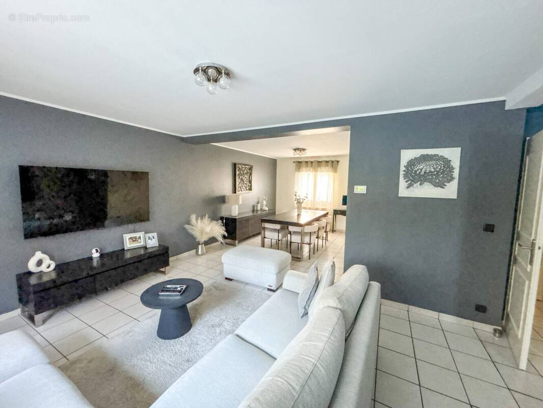 Maison à LYS-LEZ-LANNOY