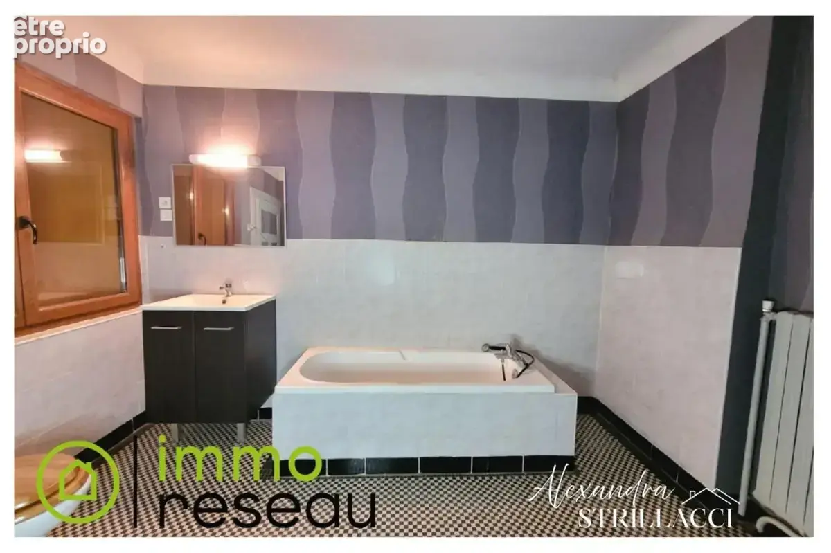 Maison 5 pièces 130 m² à vendre à Francaltroff (57670) - photo 8