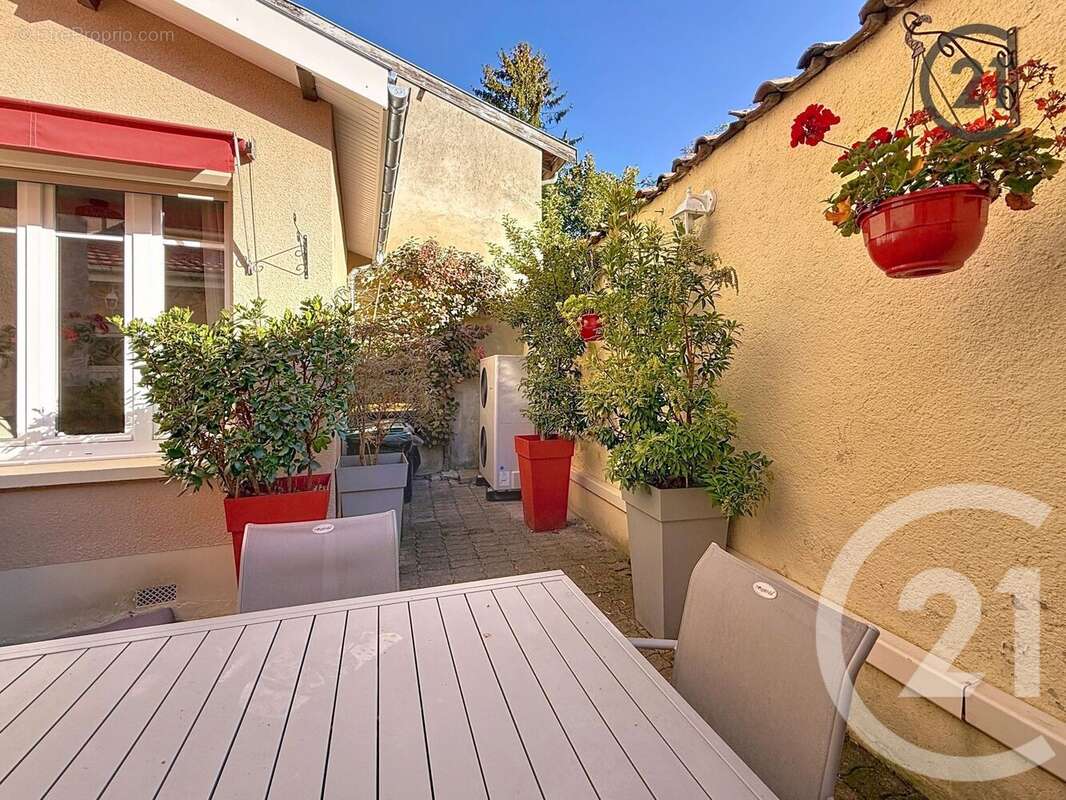 Maison à MOURMELON-LE-PETIT