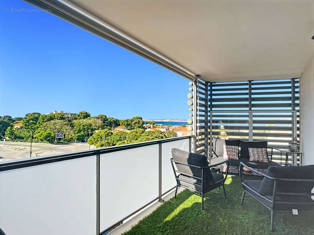 Appartement à MARSEILLE-8E