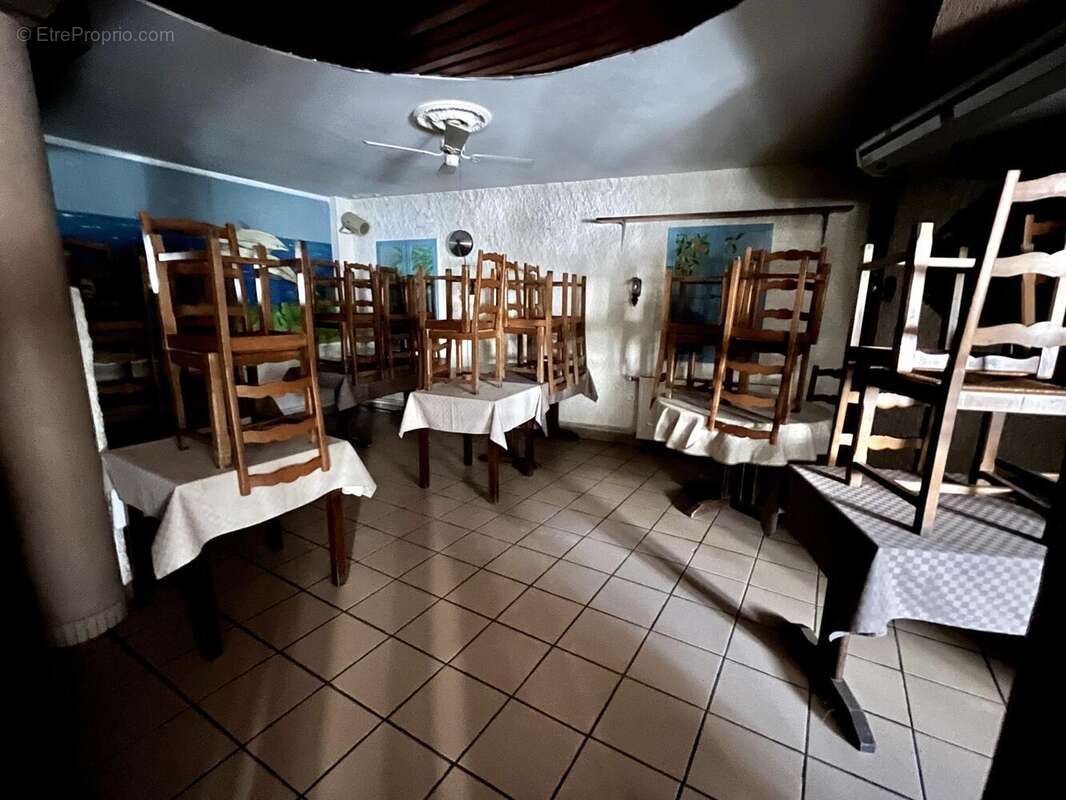 Photo 6 - Commerce à FESSENHEIM