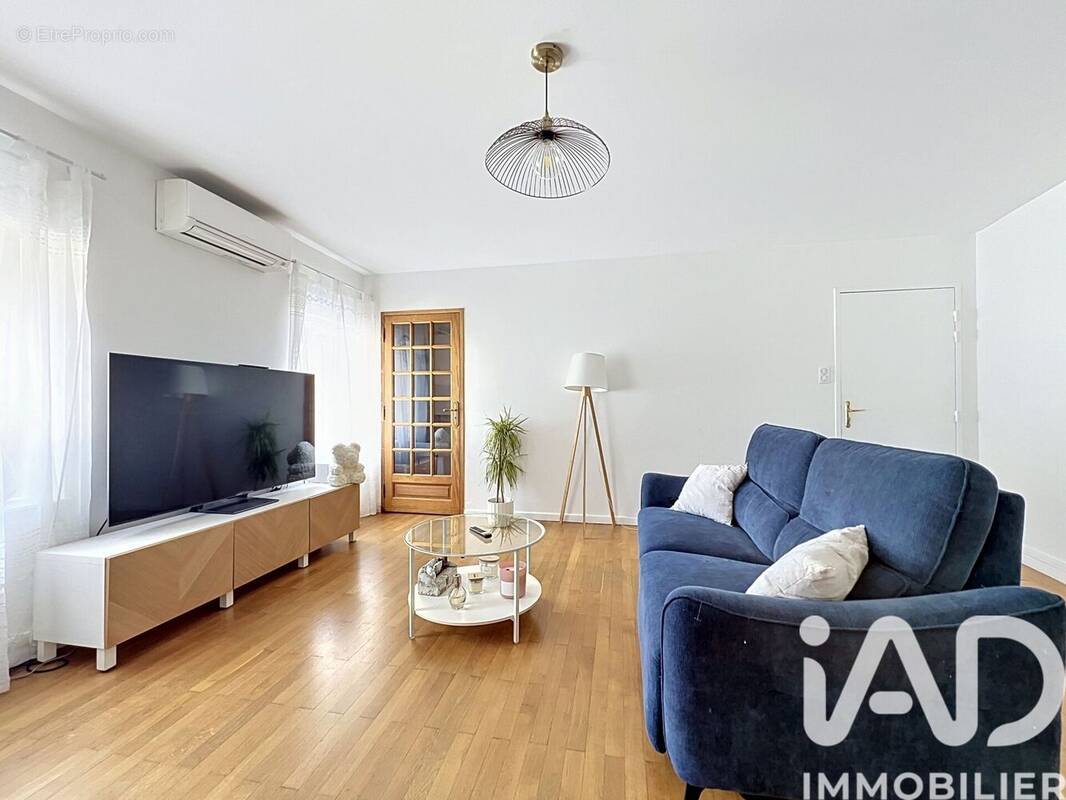 Photo 1 - Appartement à HEYRIEUX