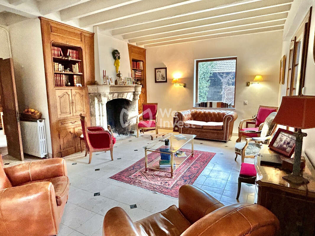 Maison à JOUY