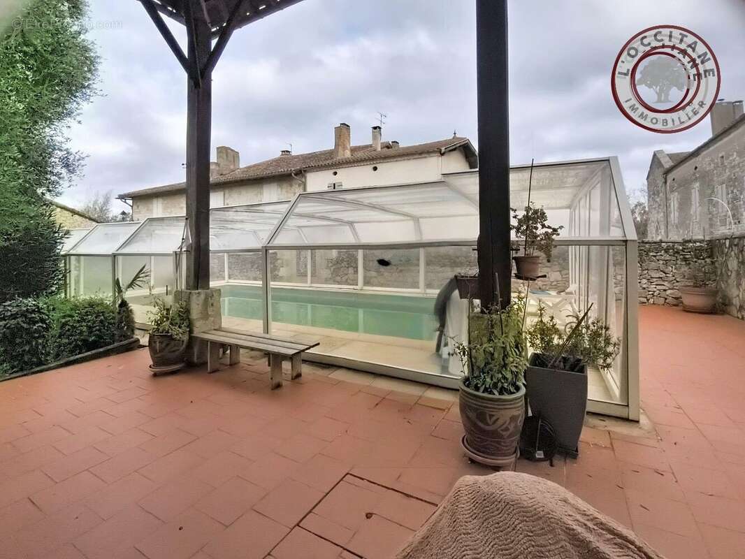 Maison à MAUVEZIN