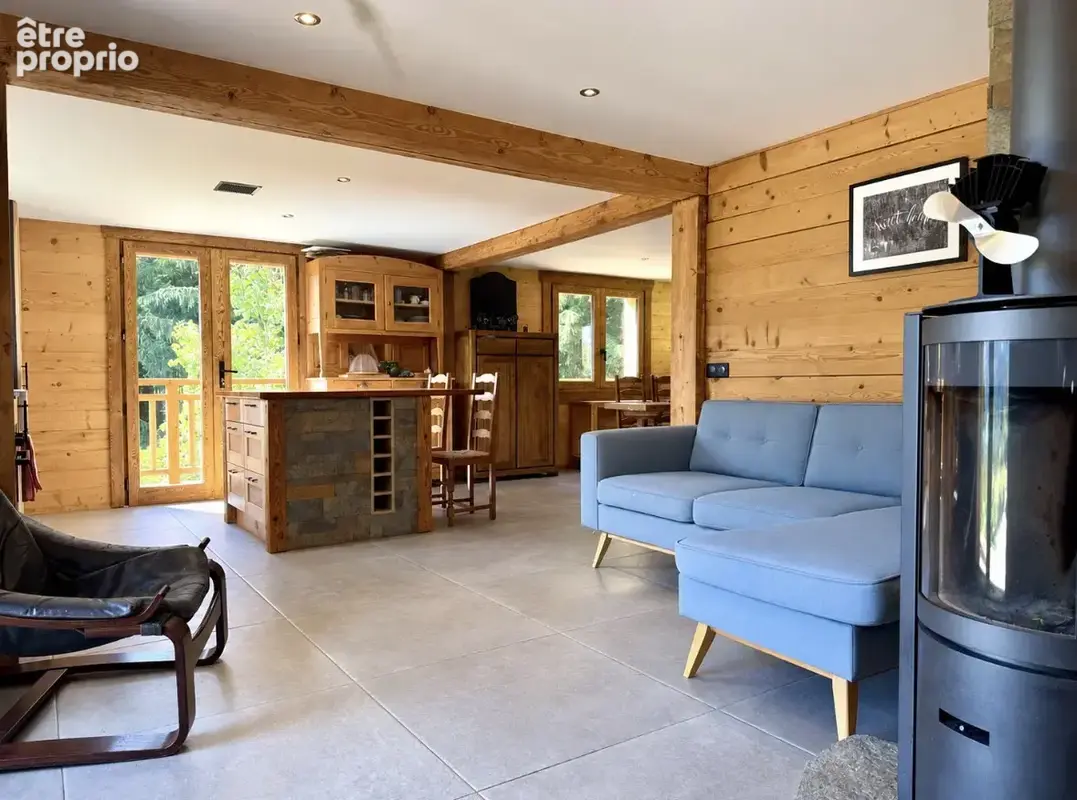 Chalet refait à neuf avec vue et proche village - photo 2