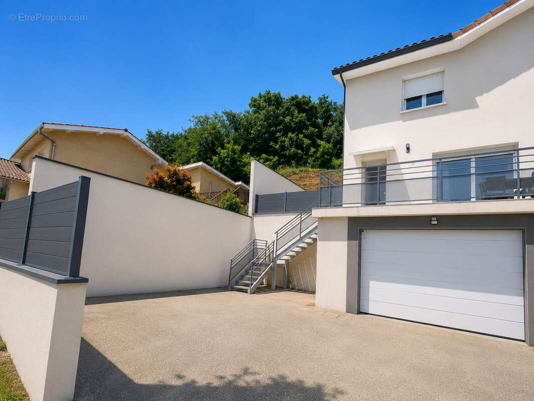 Maison 4 Chambres - Grand garage - Idéal Primo-accédant - photo 13