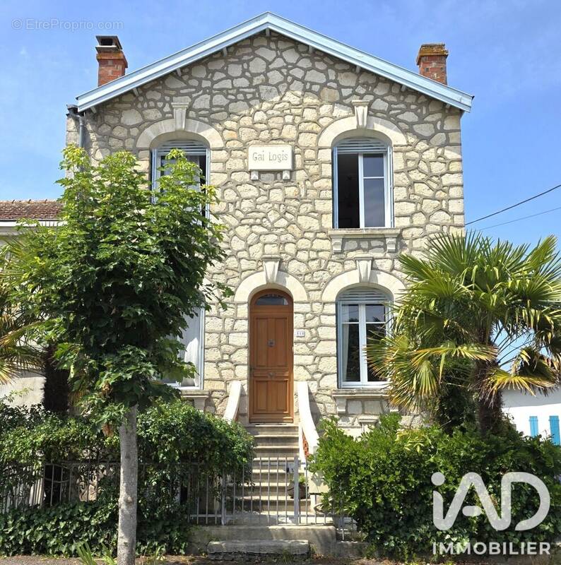 Photo 1 - Maison à FOURAS