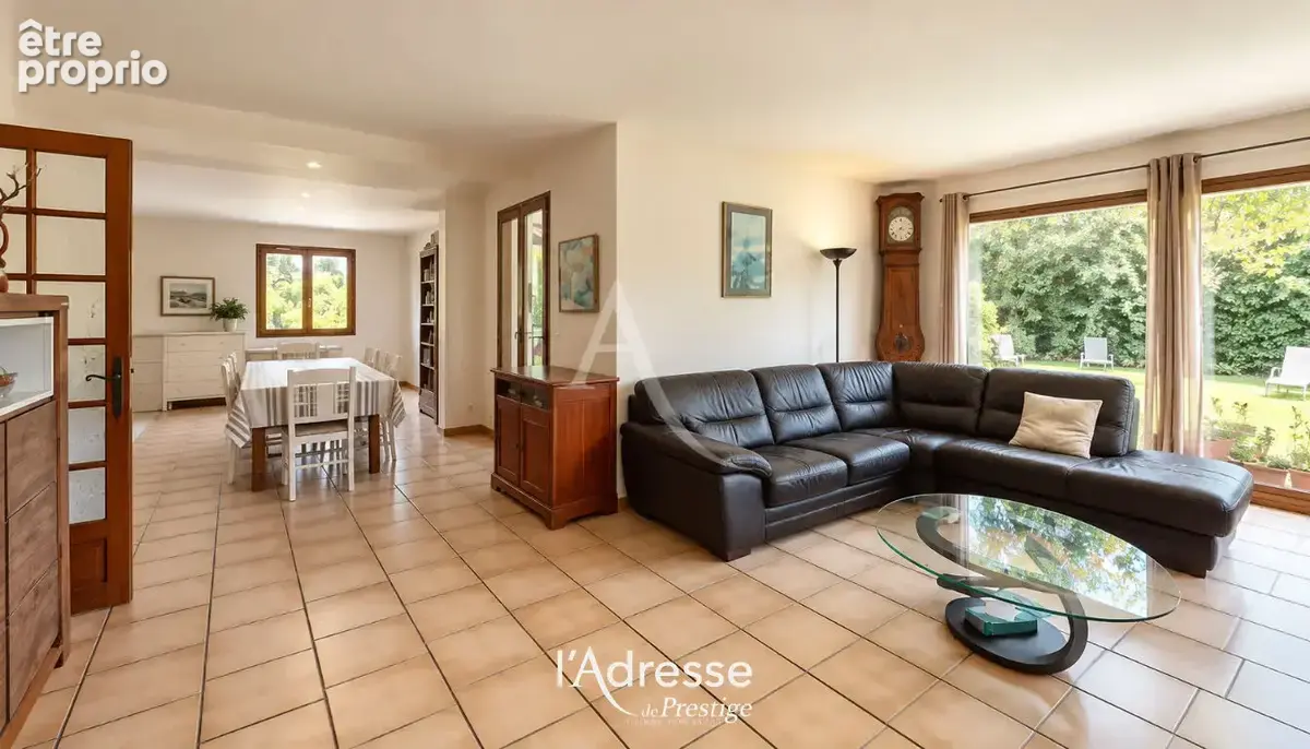 Maison Ascain 5 pièce(s)  plain-pied de 137 m2 - photo 2